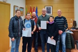 CLAMOR POPULAR : 10.000 firmas contra el Macrovertedero de Guadalajara