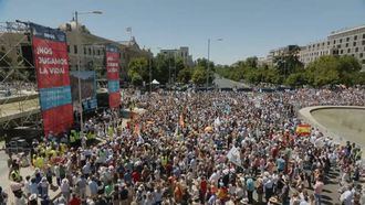 Miles de personas se manifiestan en Madrid contra de la ley del aborto en una multitudinaria marcha