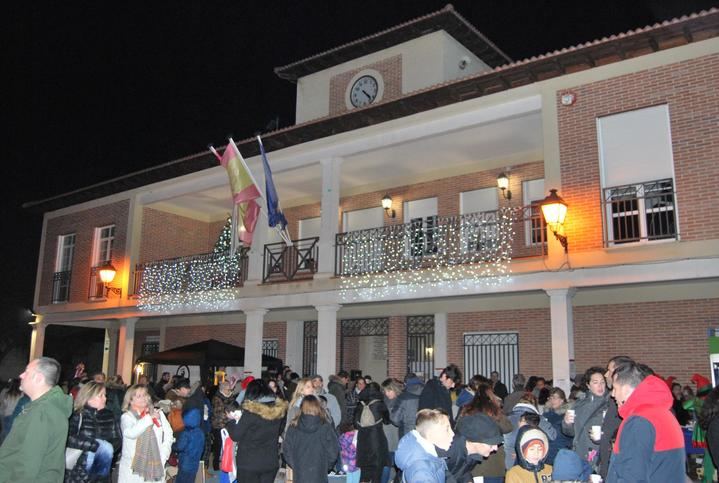 Una pista de hielo se une a las actividades infantiles en la programación de Navidad de Villanueva de la Torre