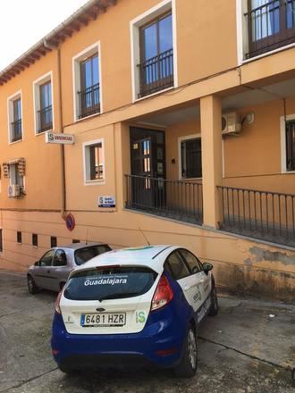 UGTCLM denuncia que el fin del descuento en los combustibles hará que los profesionales sanitarios que usan su vehículo pierdan aún más dinero de sus bolsillos