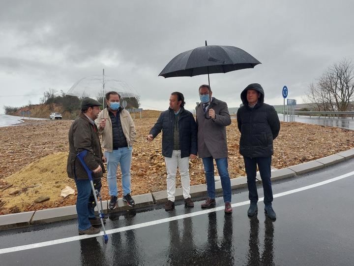 Más de medio millón de euros invertido en cuatro intersecciones de varias carreteras de la zona de Cogolludo
