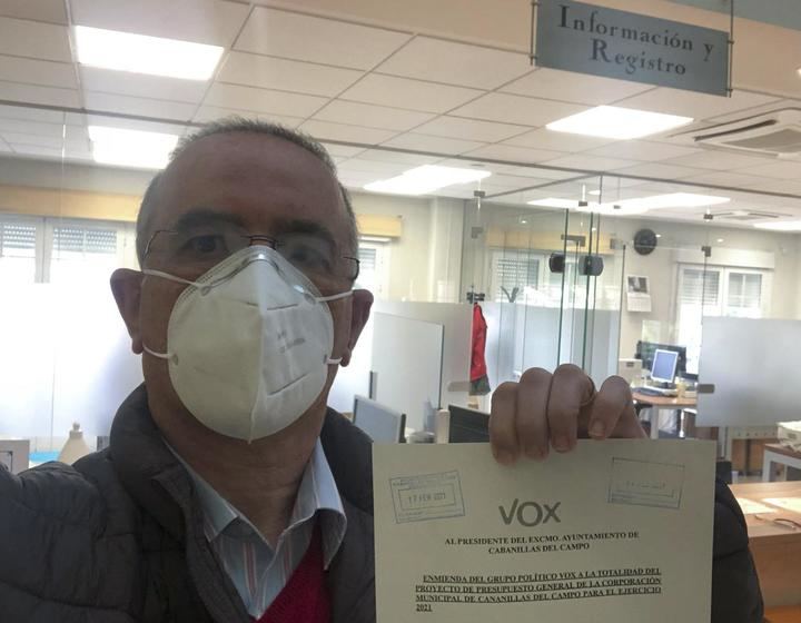 VOX enmienda la totalidad de los presupuestos de Cabanillas por despilfarrar SIN reducir impuestos