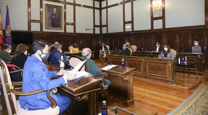 PSOE y Podemos se oponen al 'regreso de la atención primaria presencial en Guadalajara' como pedía VOX