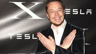 Elon Musk sustituir&#225; el pajarito azul de Twitter por una X