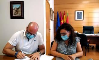 El Ayuntamiento de Yunquera de Henares firma un convenio de colaboración con el Centro de la Mujer de Alovera