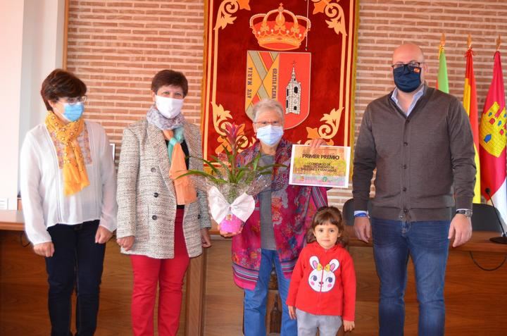 Yunquera de Henares entrega los premios de su I Concurso de Embellecimiento de Balcones y Ventanas
