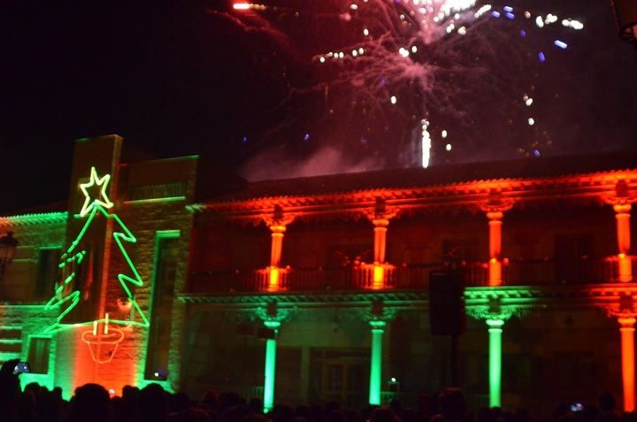 Yunquera de Henares ‘enciende’ su Navidad con un gran espectáculo de luz y sonido