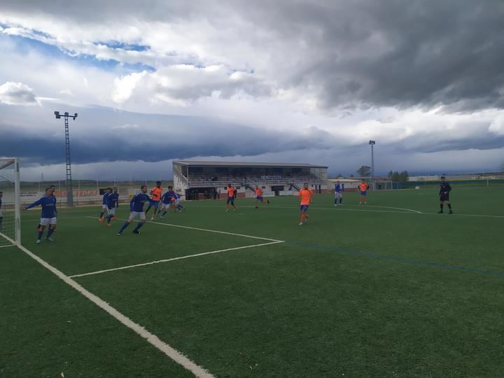 A los azulones, que jugaron un buen encuentro, les condenó la falta de puntería