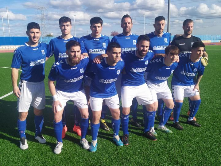 Una mala primera parte condena al Yunquera a otra derrota en su feudo