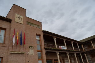 UN APLAUSO : El Ayuntamiento de Yunquera de Henares YA ha abonado TODAS las ayudas a pymes y autónomos para paliar los efectos de la crisis provocada por el coronavirus