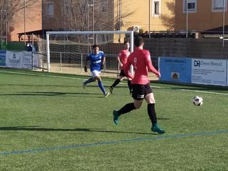 El C.D.Yunquera comienza el año con una nueva derrota en El Jaenal