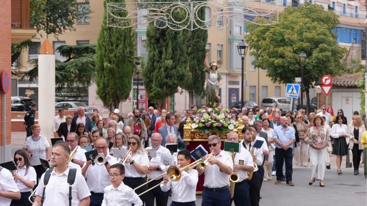 Alovera celebra San Miguel con pintura, cultura, gastronomía y diversión