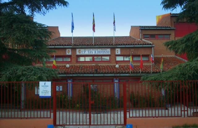 Sobresalto en el colegio San Ildefonso de Talavera por una amenaza de bomba