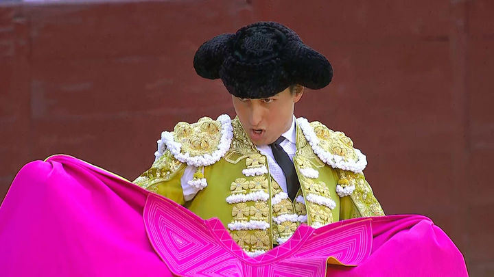 Una brava y seria corrida de Victoriano del Río brilla por encima de la terna