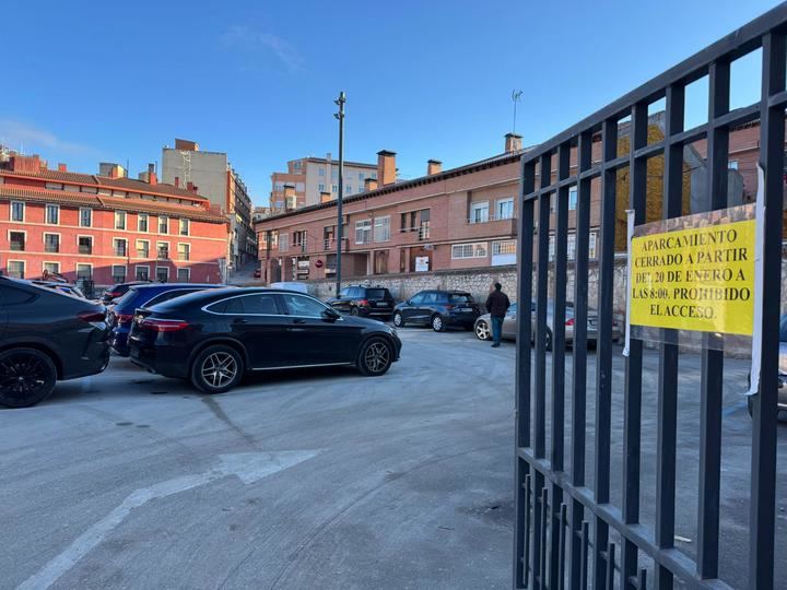 El aparcamiento del Mercado de Abastos de Guadalajara cierra a partir del próximo lunes y durante cinco días por las obras