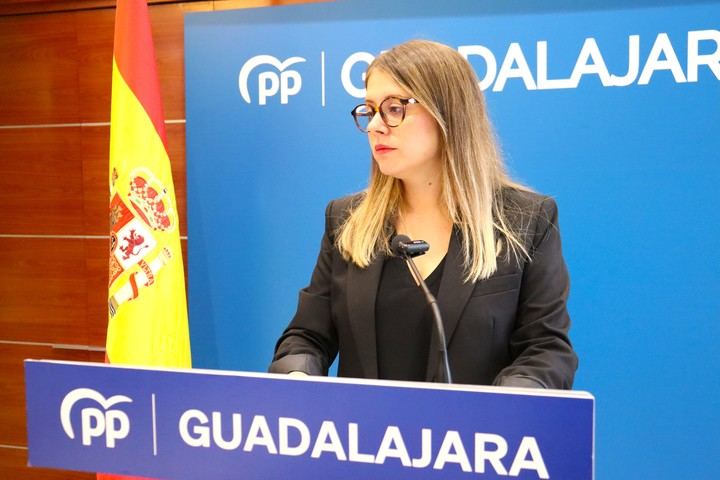 Asenjo reclama políticos que defiendan los intereses de Guadalajara y de CLM y no los de Sánchez