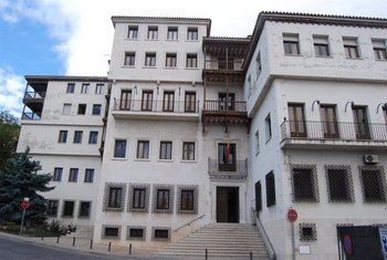 Fiscal pide 3 años de cárcel a un hombre acusado de tocar los pechos a una menor en un parque infantil de Cuenca