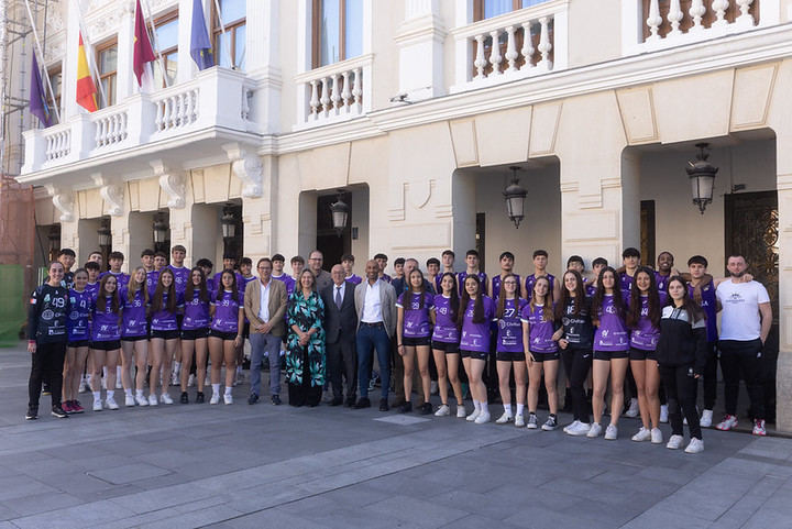 El Guadalajara Basket y el Balonmano Guadalajara colocan a tres equipos del deporte base en fase nacional