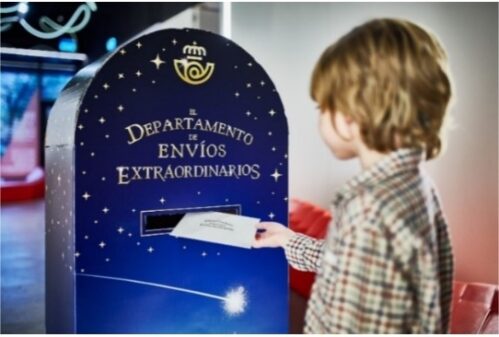 Correos instala buzones mágicos en 22 oficinas de Castilla-La Mancha para enviar las cartas a Papá Noel y los Reyes Mago