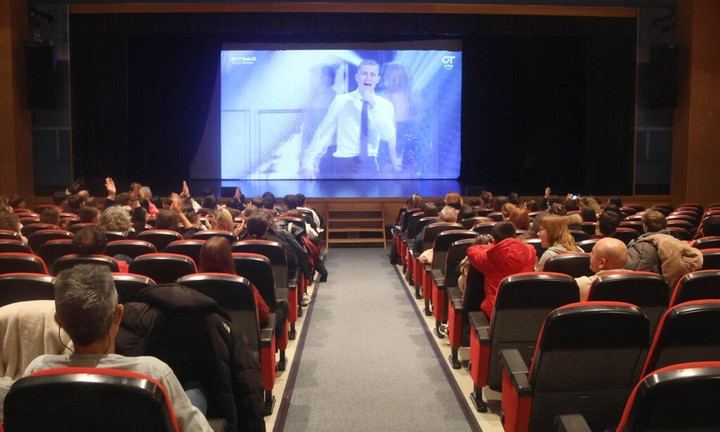 Cabanillas del Campo festeja la llegada de Guille Toledano a la final de «Operación Triunfo»