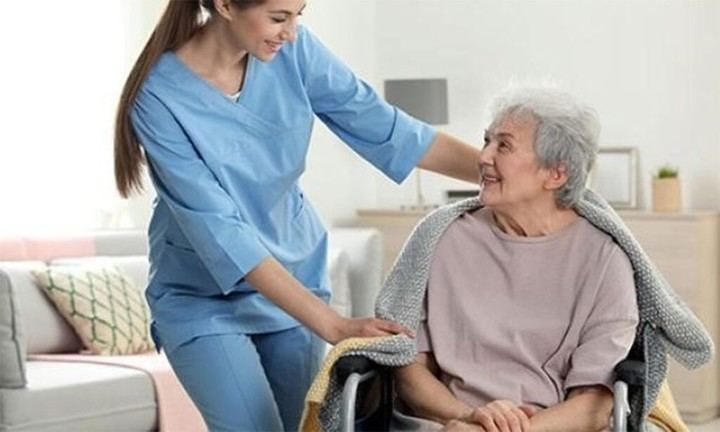 Cabanillas lanza un taller de empleo en atención a la dependencia para 2026