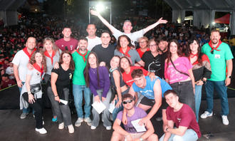Cabanillas arranca sus Fiestas de Mayo con miles de peñistas en la calle