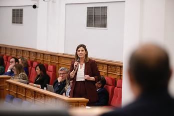 El arte de decir una cosa y firmar la contraria