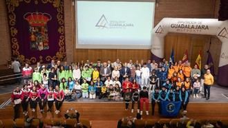 Cerca de 4.000 atletas participan en circuitos de carreras y senderismo en Guadalajara