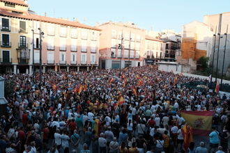 Miles de personas abarrotan las calles de Guadalajara para mostrar su apoyo a Ceuta