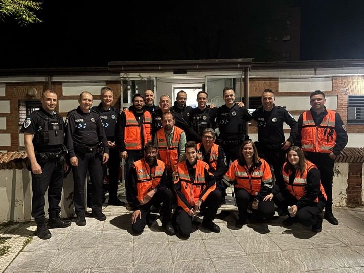 El alcalde elogia a la ciudadanía por su conducta durante el apagón