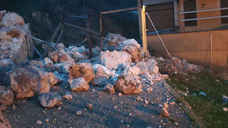 Actuación de urgencia en Pastrana por un desprendimiento de rocas