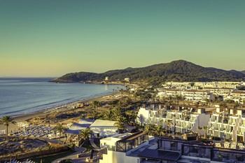 Destinos asequibles para volar en Semana Santa según KAYAK