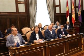 El PP pregunta sobre las entregas de contenedores y mobiliario para actos públicos que no llegan a los pueblos de Guadalajara