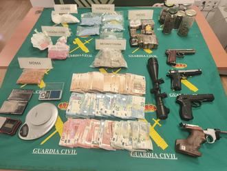 La Guardia Civil tumba un supermercado de la droga en Alovera