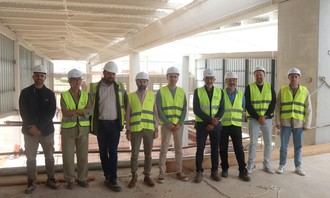 El alcalde supervisa el avance del nuevo Centro Acuático en Cabanillas del Campo