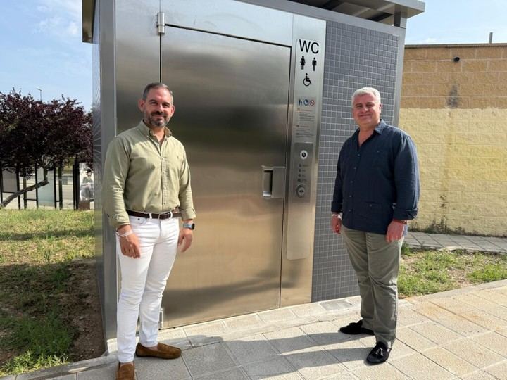 Guadalajara suma tres aseos autolimpiables en puntos clave de la ciudad