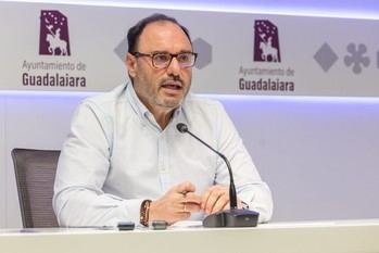 Guadalajara aumenta ayudas a familias para educación infantil y refuerza colaboración con empresas