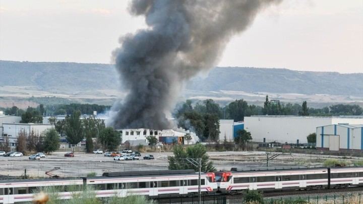 El Ayuntamiento de Quer confirma que no hubo alerta por el incendio en Azuqueca de Henares