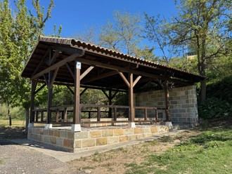 El Ayuntamiento de Quer restaura el lavadero del arroyo de las Machas