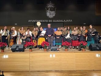 Coro del Colegio Niña María y Ronda de La Cotilla ganan el Concurso de Villancicos en Guadalajara