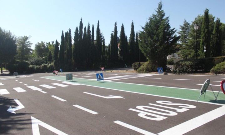 El Circuito de Educación Vial se convierte en aparcamiento temporal durante asfaltados