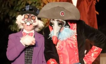 Inauguración del Parque Elena de la Cruz con un musical de 'Alicia en el país de las maravillas'