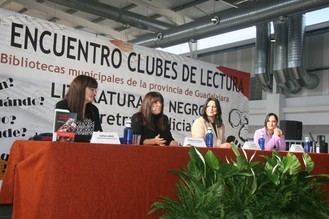 600 lectores se reúnen en Azuqueca para el VIII Encuentro de Clubes de Lectura sobre novela policíaca