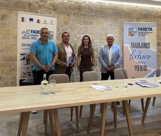 FADETA firma contratos de ayudas Leader con 12 promotores que invertirán más de 411.000 euros en la comarca