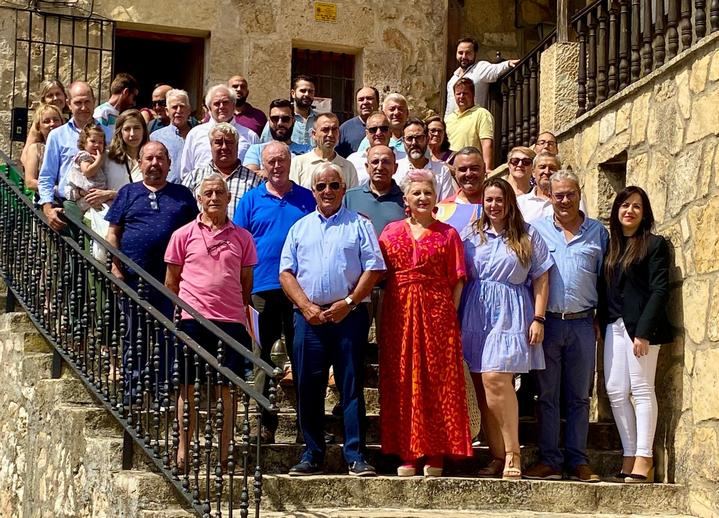 FADETA firma 52 contratos de ayudas Leader con promotores que movilizarán más de 667.000 euros de inversión en la comarca