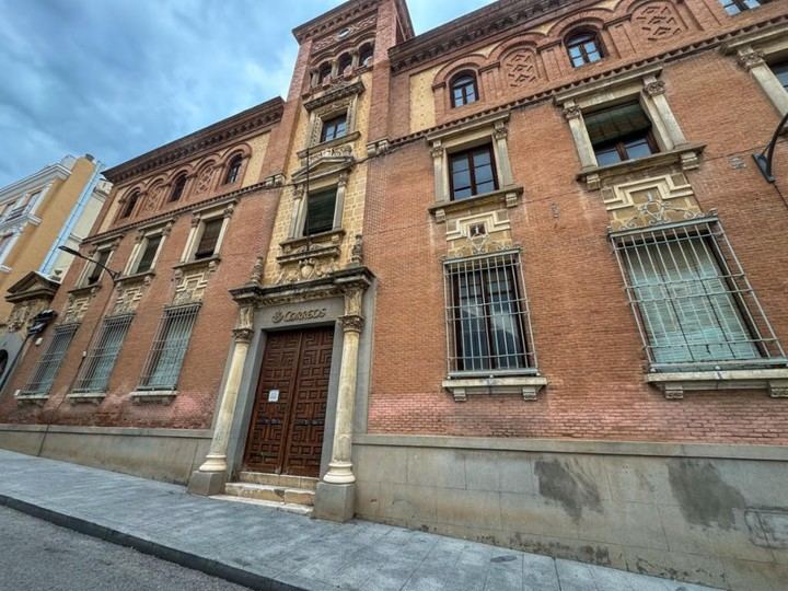 El Ayuntamiento de Guadalajara adquiere el antiguo edificio de Correos por casi 1,5 millones de euros