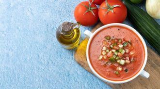 El gazpacho se reinventa con pimiento asado, aguacate, sandía o cerezas