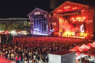 Crystal Fighters, La La Love You y Alice Wonder iluminan todo el Festival Gigante de Guadalajara