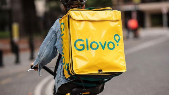 Multa de 329 millones a Glovo y Delivery Hero por formar un cártel en el reparto de comida