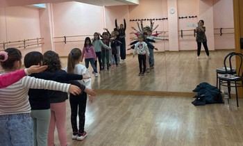 Éxito total en los talleres infantiles 'Menudas Navidades' de Cabanillas del Campo